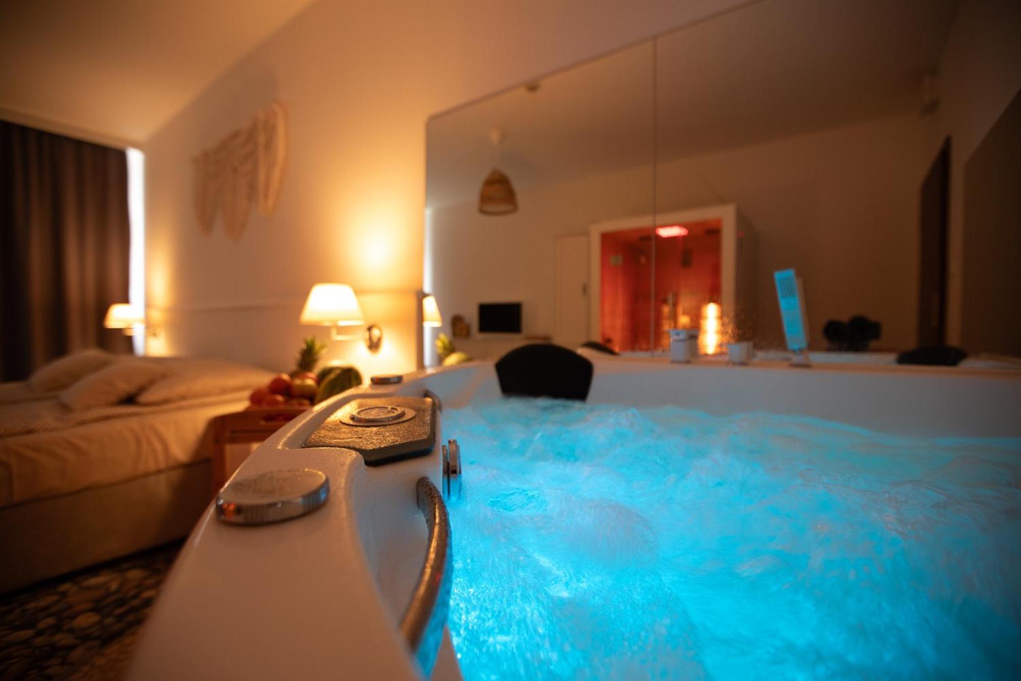 Apartament Rodzinny Beach Sauna&Jacuzzi Arka Medical Spa Kołobrzeg Esterno foto